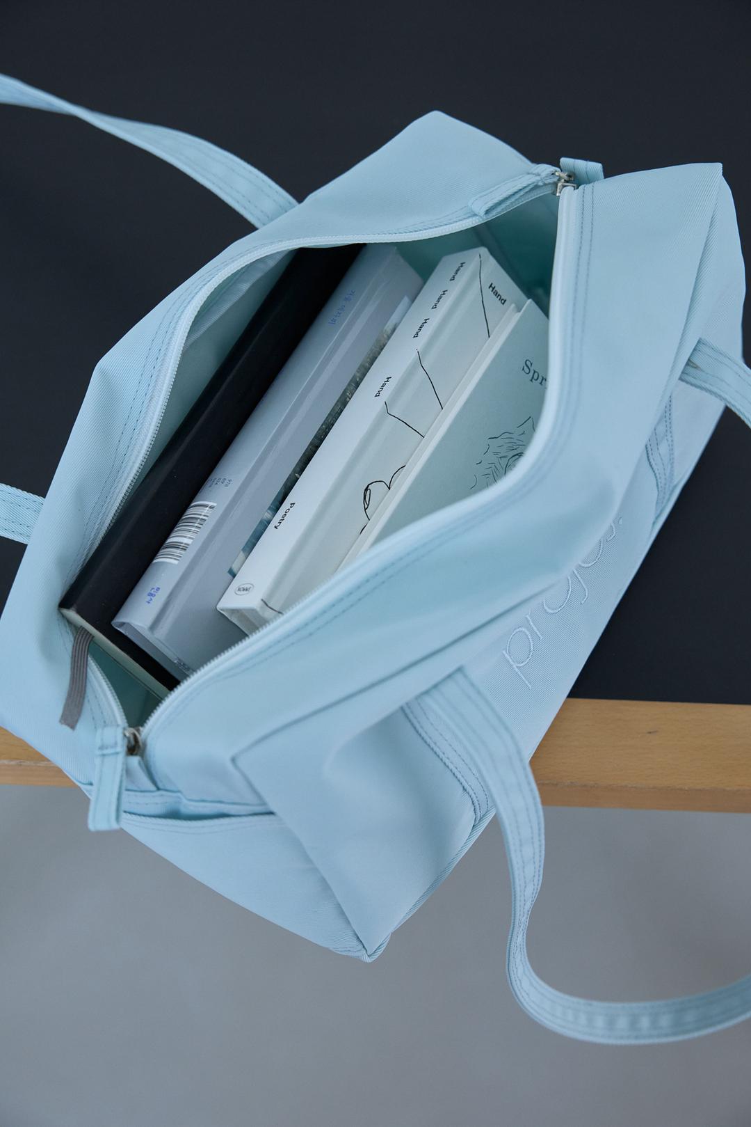 compact duffle bag (sky blue)
