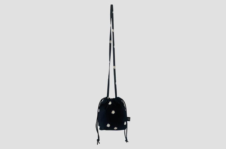 [소곤소곤] mini flower string cross bag (6차입고)