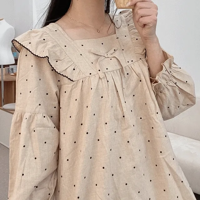 [프리미엄 커플잠옷] 베이지 도트 스퀘어 긴소매 투피스 커플홈웨어/커플잠옷/고퀄리티/프릴형/카라형/잠옷선물/신혼부부/결혼선물/여성잠옷추천/스퀘어넥/예쁜잠옷/편한잠옷/집순이/도트잠옷