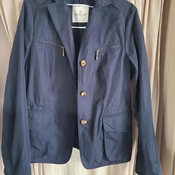 몽클레어 자켓 | 카멜