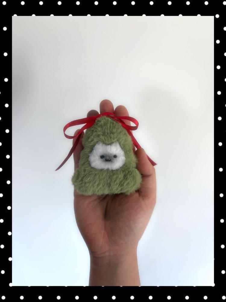 트리냥៸៸᳐ •⩊ • ៸៸᳐ )੭ 키링🌲