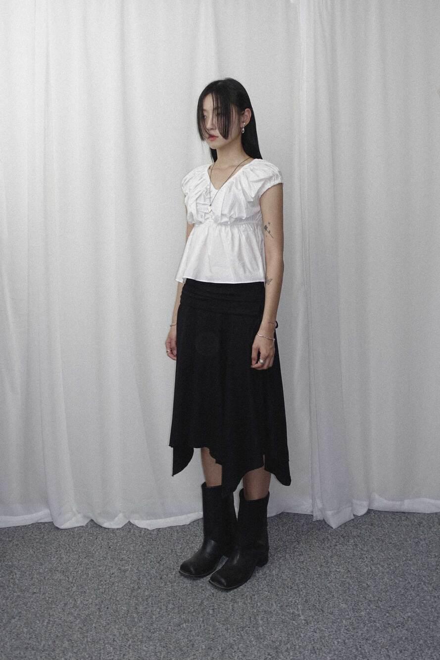김미 언발 플레어 스커트