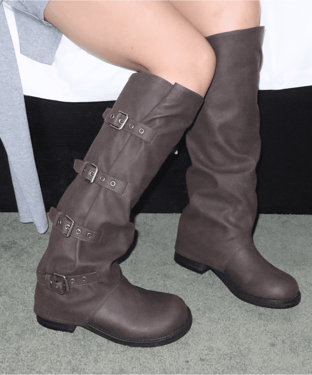 MATTE BIKER BELT BOOTS