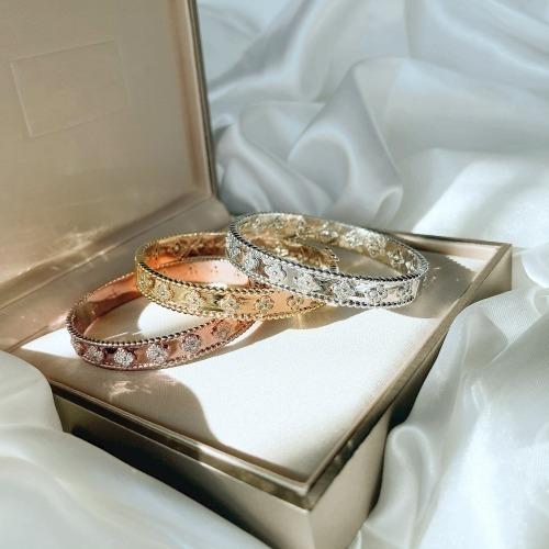 빼를리클로버팔찌 빼를리클로버반지 빼를리팔찌 빼를리뱅글 빼를리반지