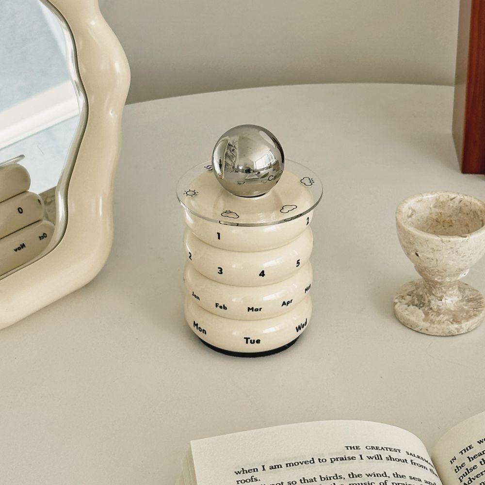 유월가게 빈티지 튜브 스피닝 캘린더 회전 만년 달력 2type