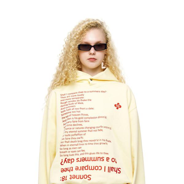 SONNET 18 HOODIE / butter