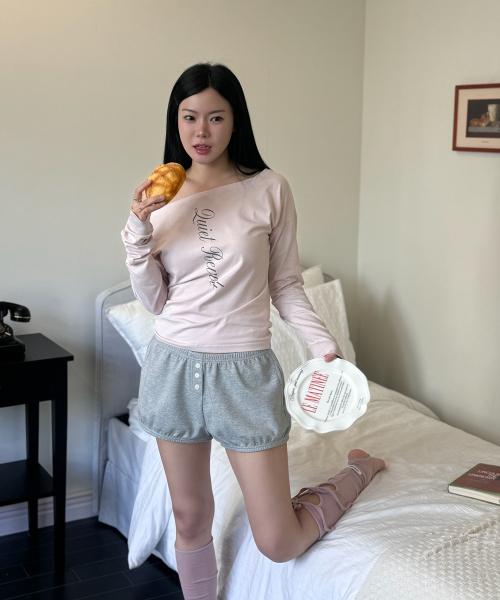 레터링 오프숄더 탑_핑크