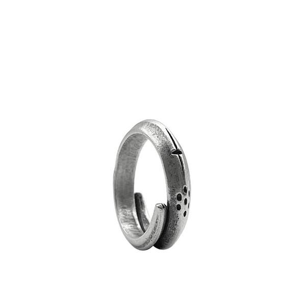 KAREN HILL TRIBE silver Cross dot coil Ring