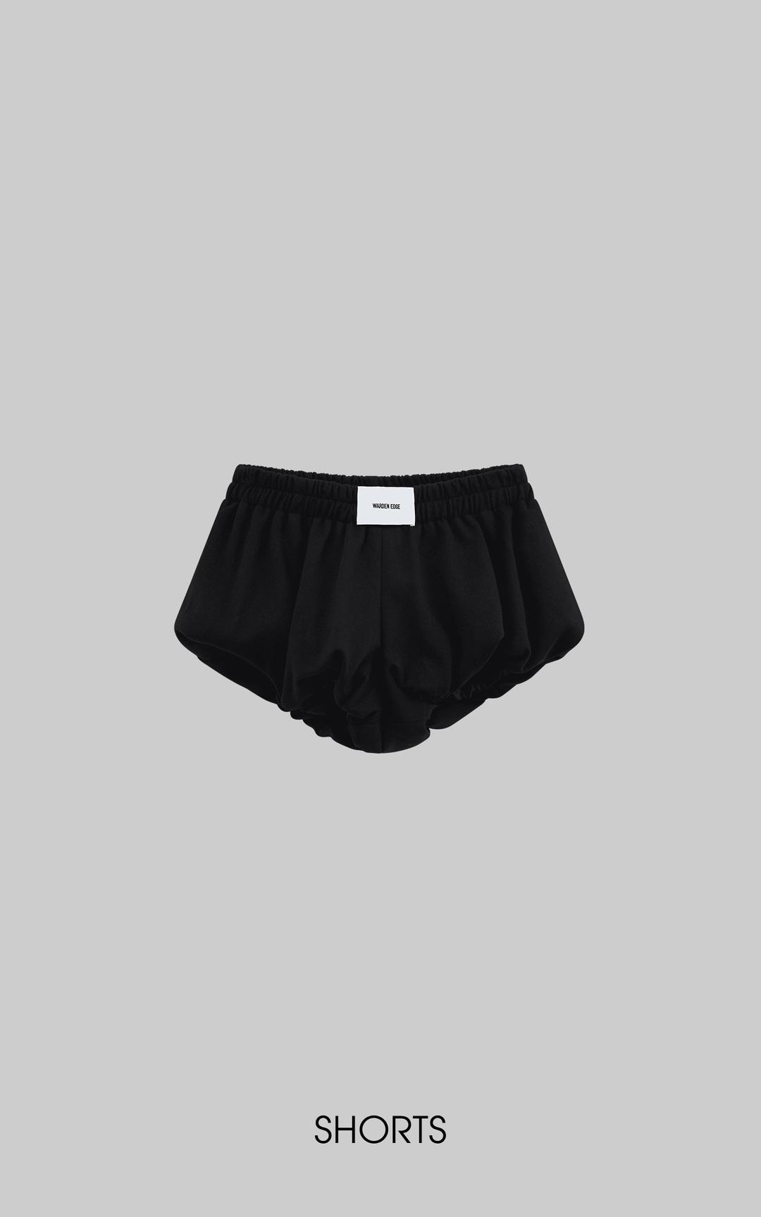 <tc>WARDEN EDGE</tc> 조각 같은 후드 톱