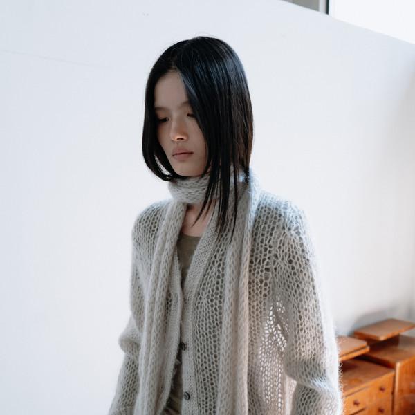 Mohair short cardigan (light khaki / light beige / charcoal gray)