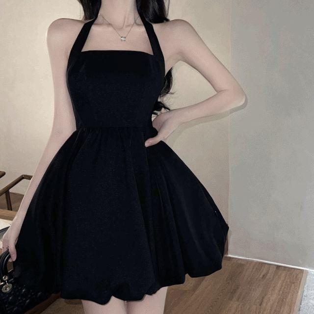 당일출고 [무배] 베이직 A라인 홀터넥 벌룬 플레어 캉캉 민소매 미니원피스 (1C) 니트원피스 휴양지원피스 하객원피스 트위드원피스 여름원피스 가을원피스 뷔스티에원피스 나시원피스 셔츠원피스 겨울원피스 후드원피스 빅사이즈원피스 레이어드원피스 데님원피스 셀프웨딩드레스 트렌치원피스 피로연원피스 플리츠원피스 랩원피스 바캉스원피스 쉬폰원피스 코듀로이원피스 자켓원피스