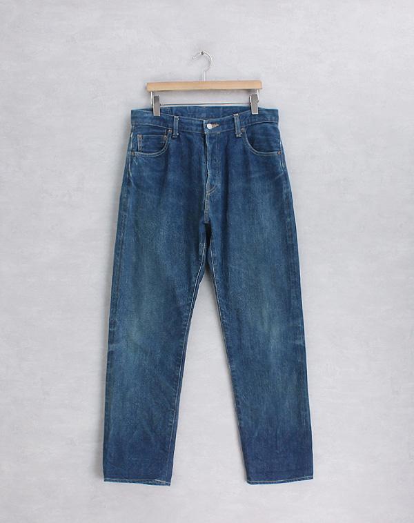 SAKULA regular fit selvage denim _ Made in Japan (31 inch)