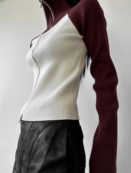flipcolor knit zipup
