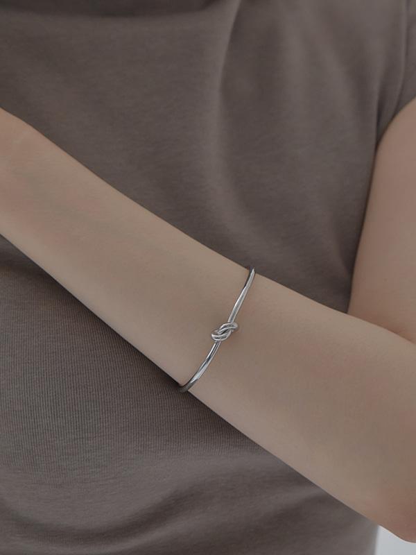 Knot Bangle