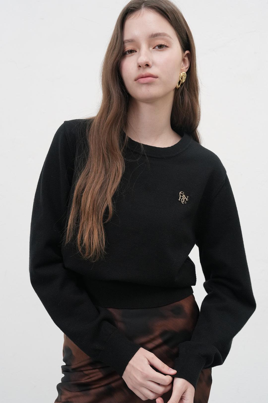 WOMAN 에센셜 크루넥 풀오버 [BLACK]