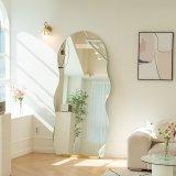 거울미인 노프레임 대형 와이드 비정형 물결 웨이브 전신거울 받침대 원목 거울 사이즈 800x1800