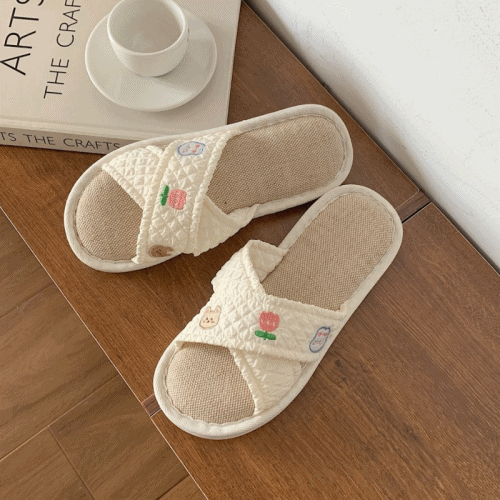 [층간소음 방지] 튤립 곰돌이 스트랩 홈 슬리퍼 실내화 (1color)