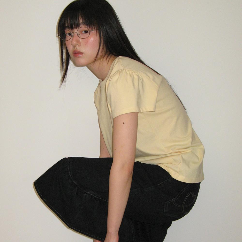 PUFF SHIRRING SHORT SLEEVE T SHIRT SOFT YELLOW