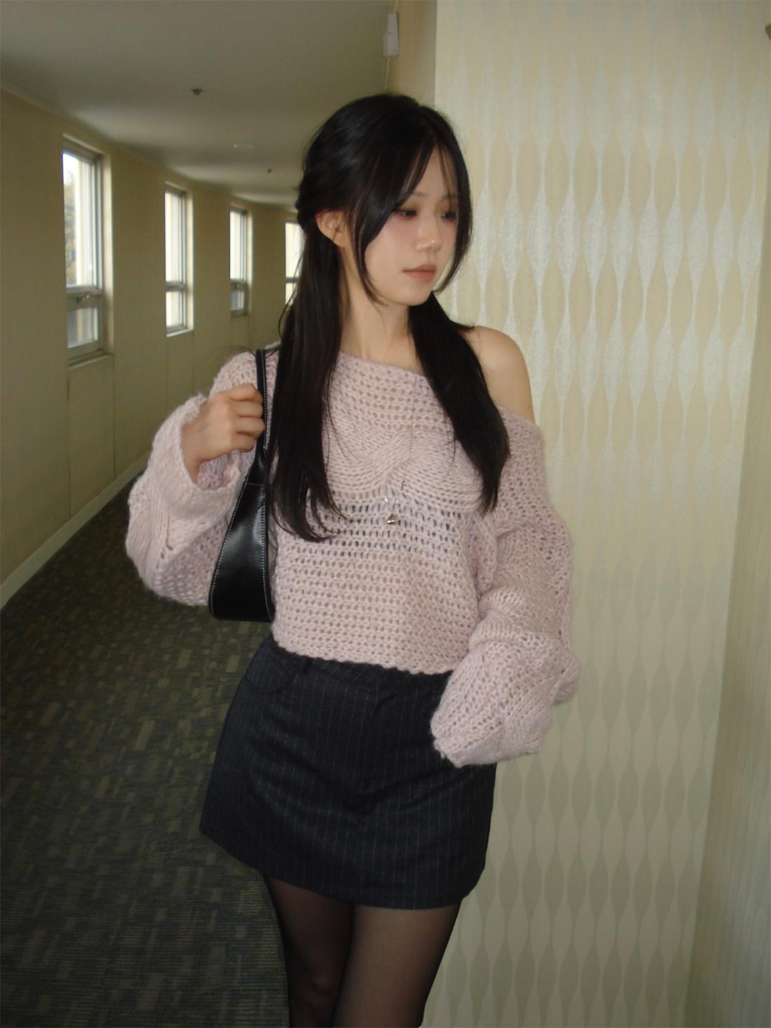 made crop twist knit