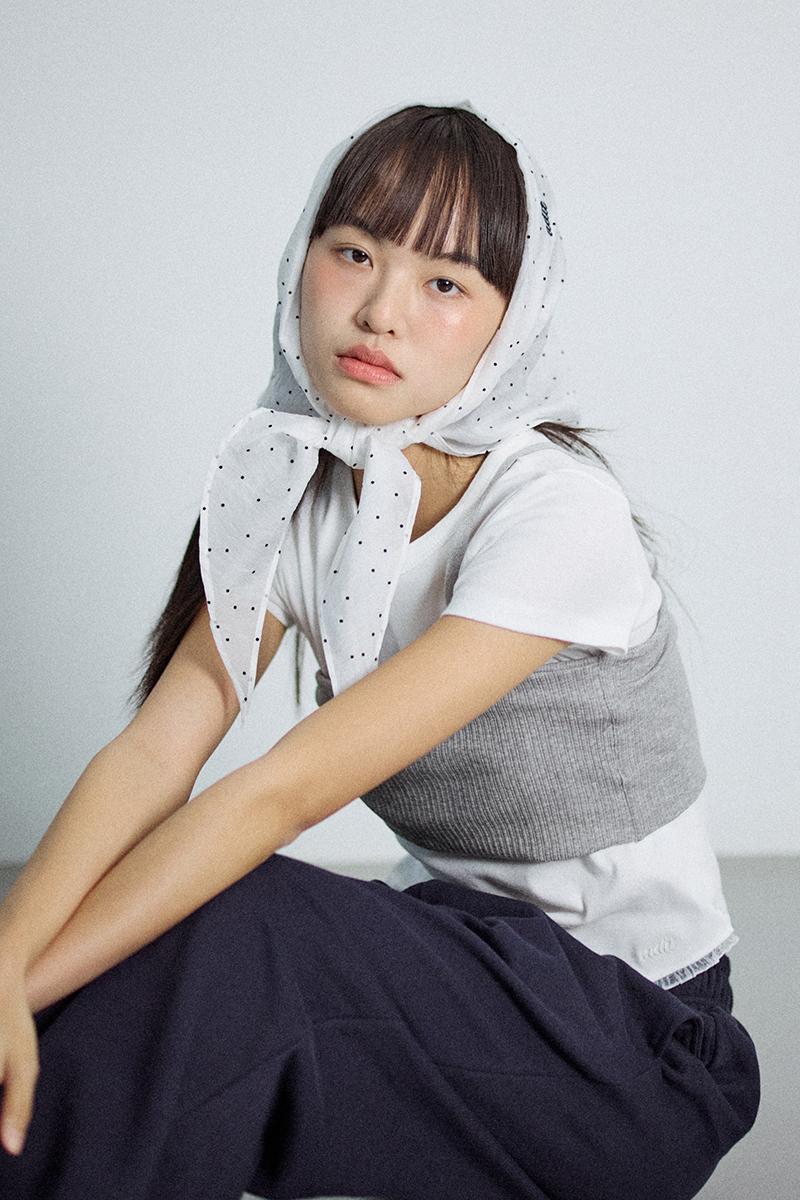 Dot pattern scarf_ivory