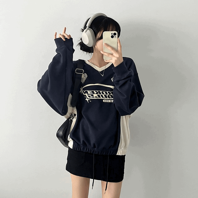 y2k 스포티 브이 배색 소울즈 맨투맨 블록코어