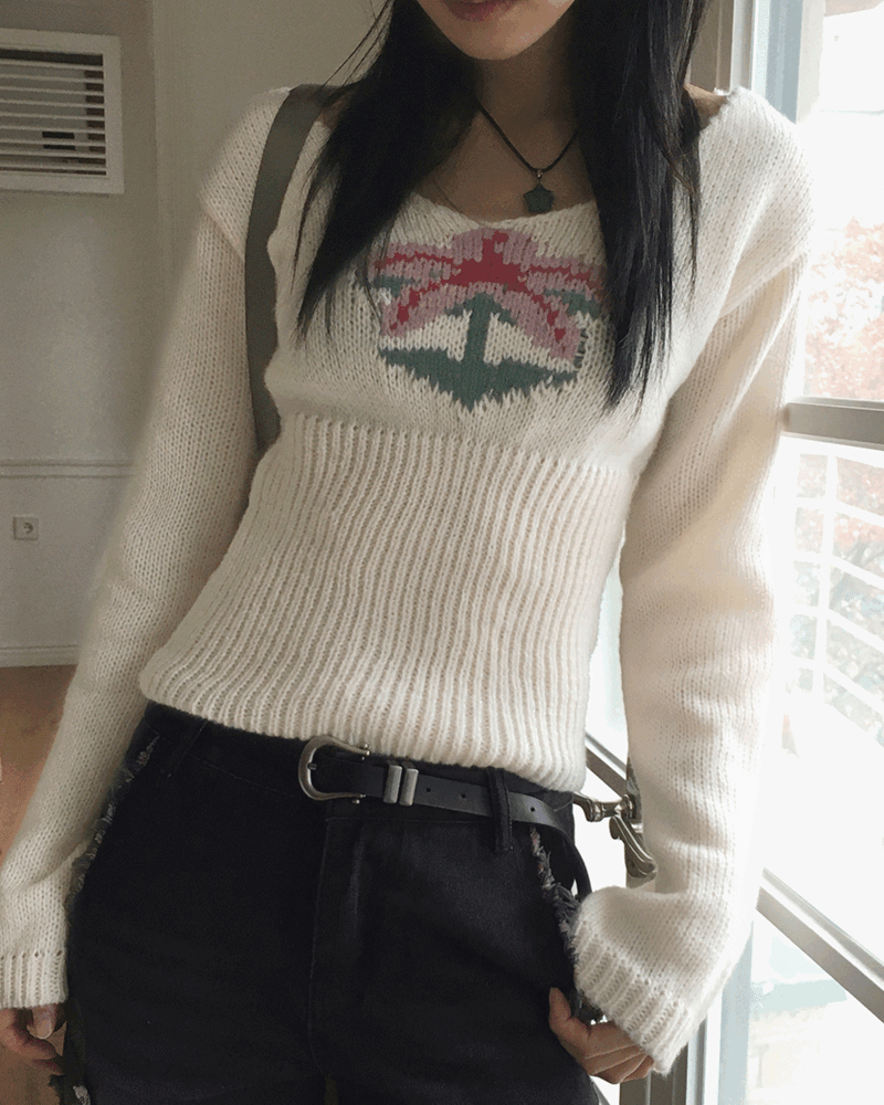 클레임 딥 유넥 플라워 슬림 긴팔 니트