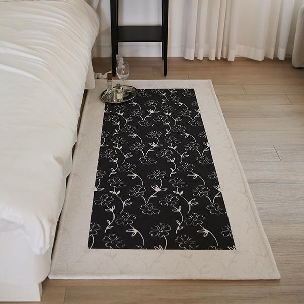 클로우 빈티지 셔닐 플로럴 패턴 러그