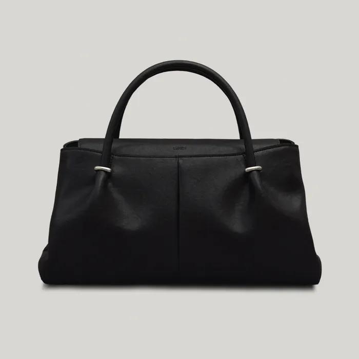 ANNEAU FLAP BAG (SOFT BLACK)