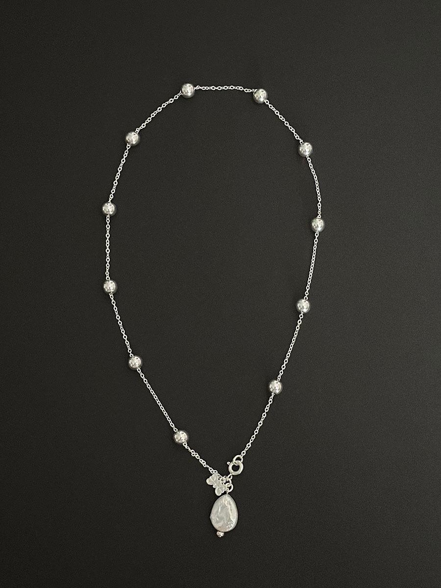 Dusk in natural pearl necklace