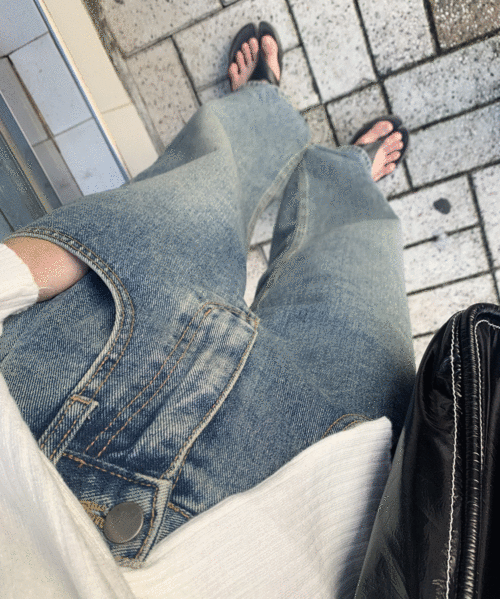 브라우니 워싱 일자 데님 팬츠 (중청) 데일리 꾸안꾸 루즈핏 와이드 청바지 대학생 봄옷 바지 코디