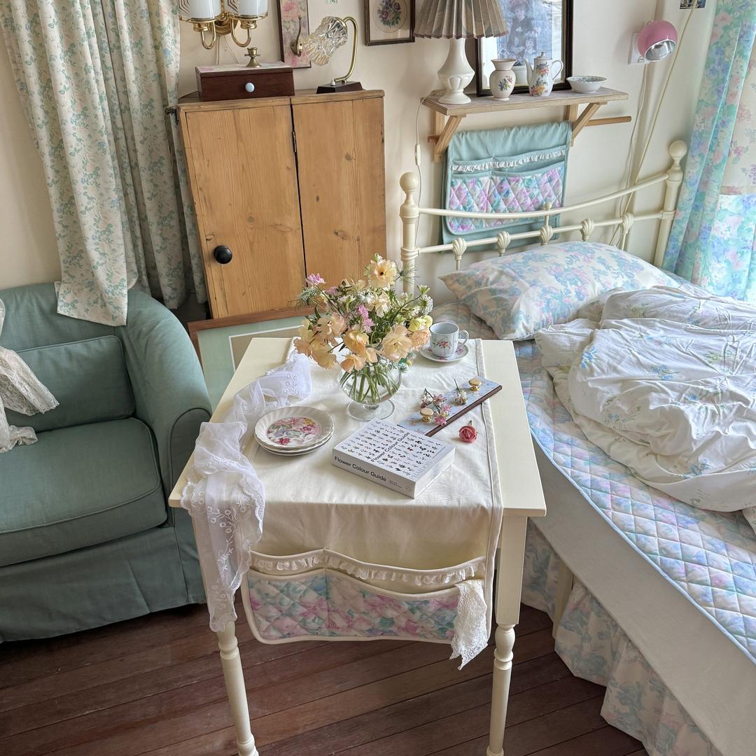 floral fabric organizer (cream)