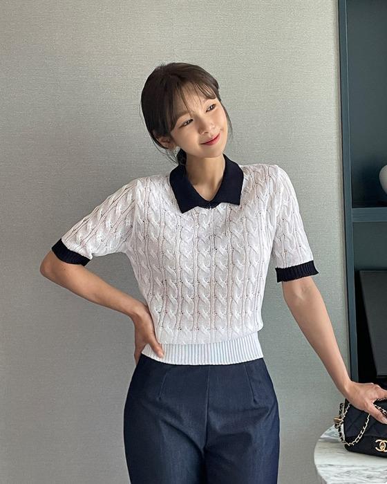 리리쉘 카라 케이블 니트