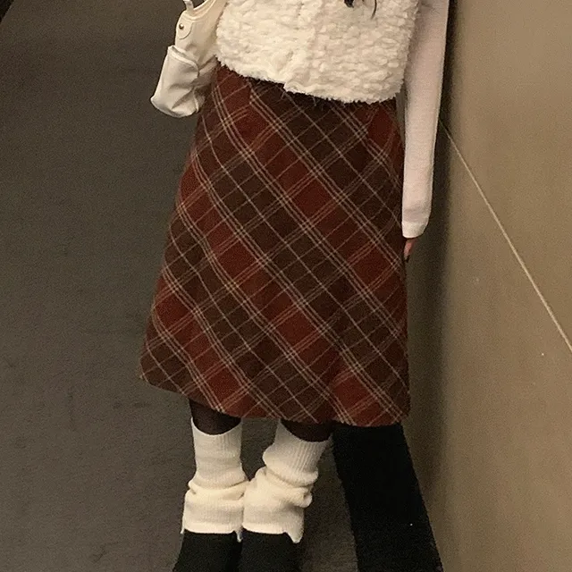 📍tokyo[체크][크리스마스,연말룩] 버츠 빈티지 체크 겨울 미디 롱 스커트 (1color)