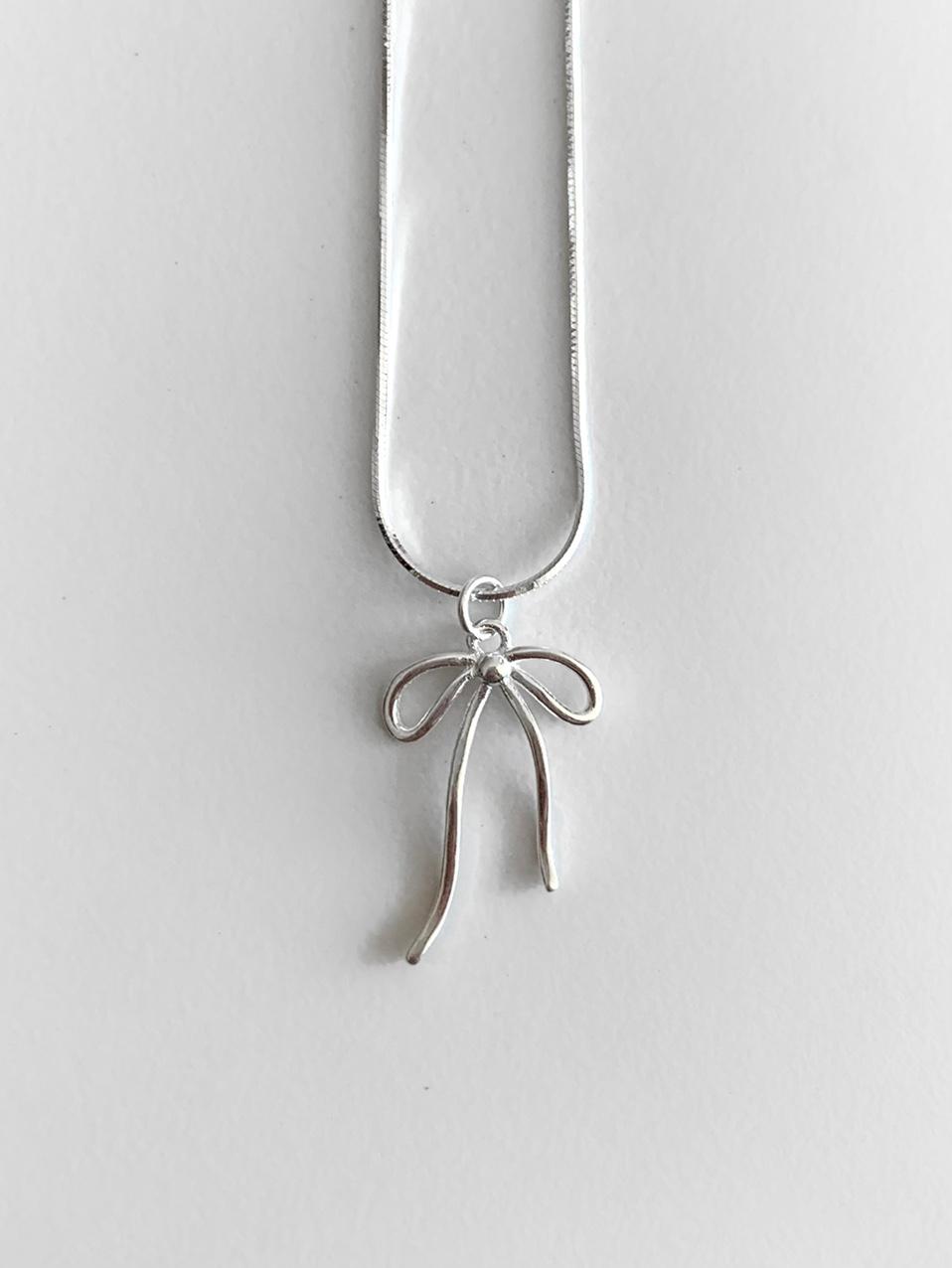 (silver925) sally ribbon necklace 리본 목걸이 뱀줄 목걸이