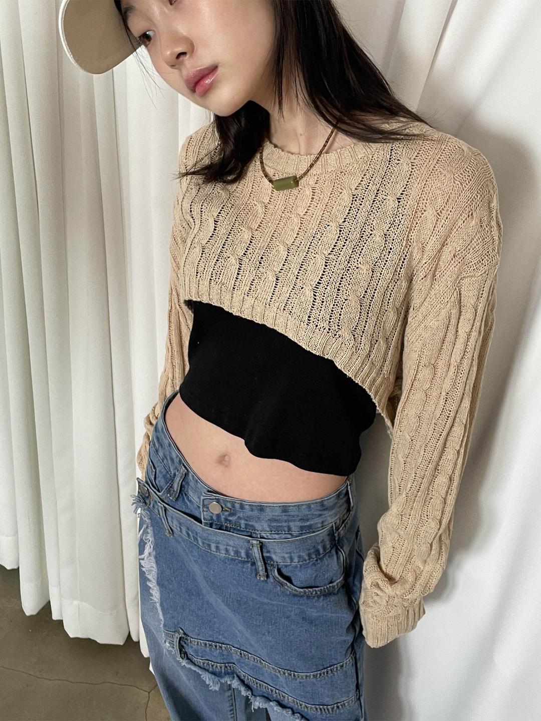 Y twist crop kint
