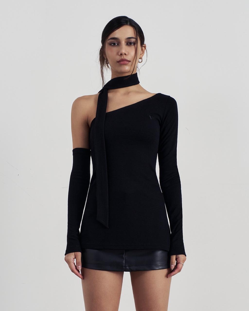 Scarf one-shoulder slit top / 스카프 원숄더 슬릿탑