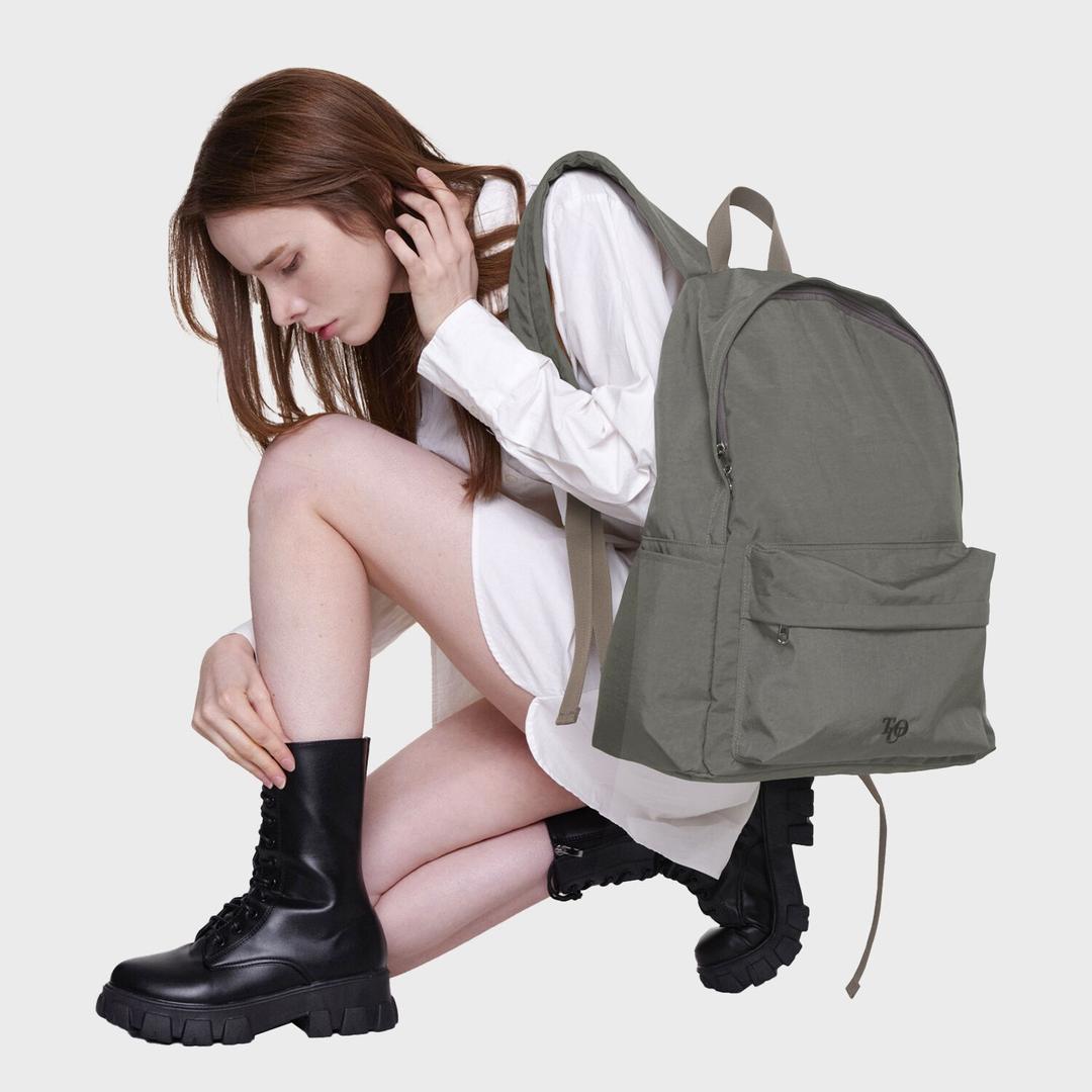 KAI BACKPACK KHAKI · 카이 백팩 카키