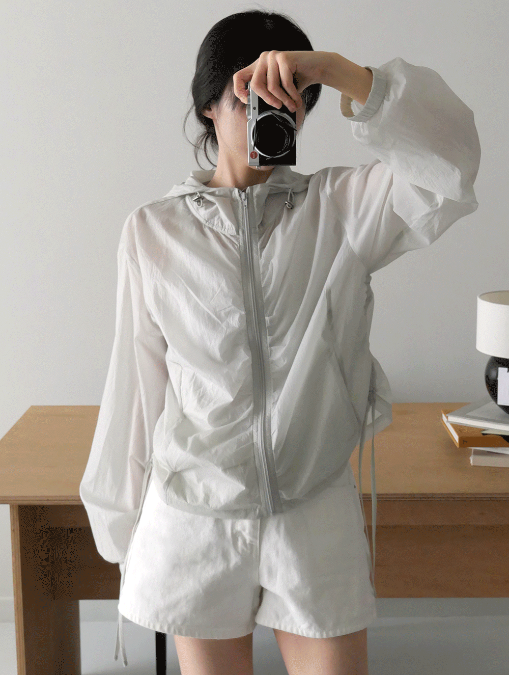오브이베브 페일 그린 바람막이여름/휴양지/동남아/휴가/피서/휴양지룩/데일리/피크닉/데이트/나들이/살안타템/바람막이/여름아우터/점퍼