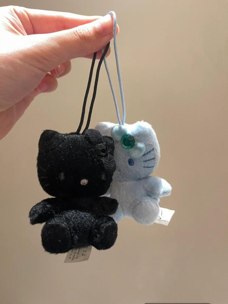 블랙 블루 키티 키링 검정 파랑 헬로키티 키홀더