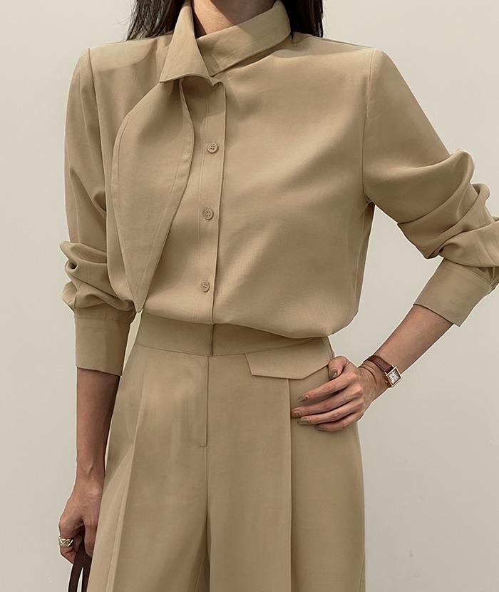 [D&B]레오나타이블라우스