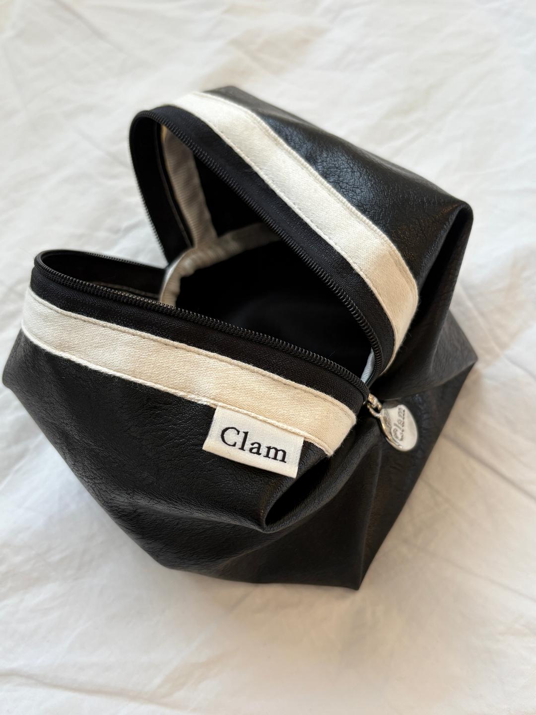Clam round pouch _ Leather black