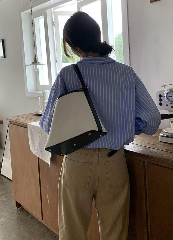트윌 헤링본 배색 캔버스 숄더 버킷백