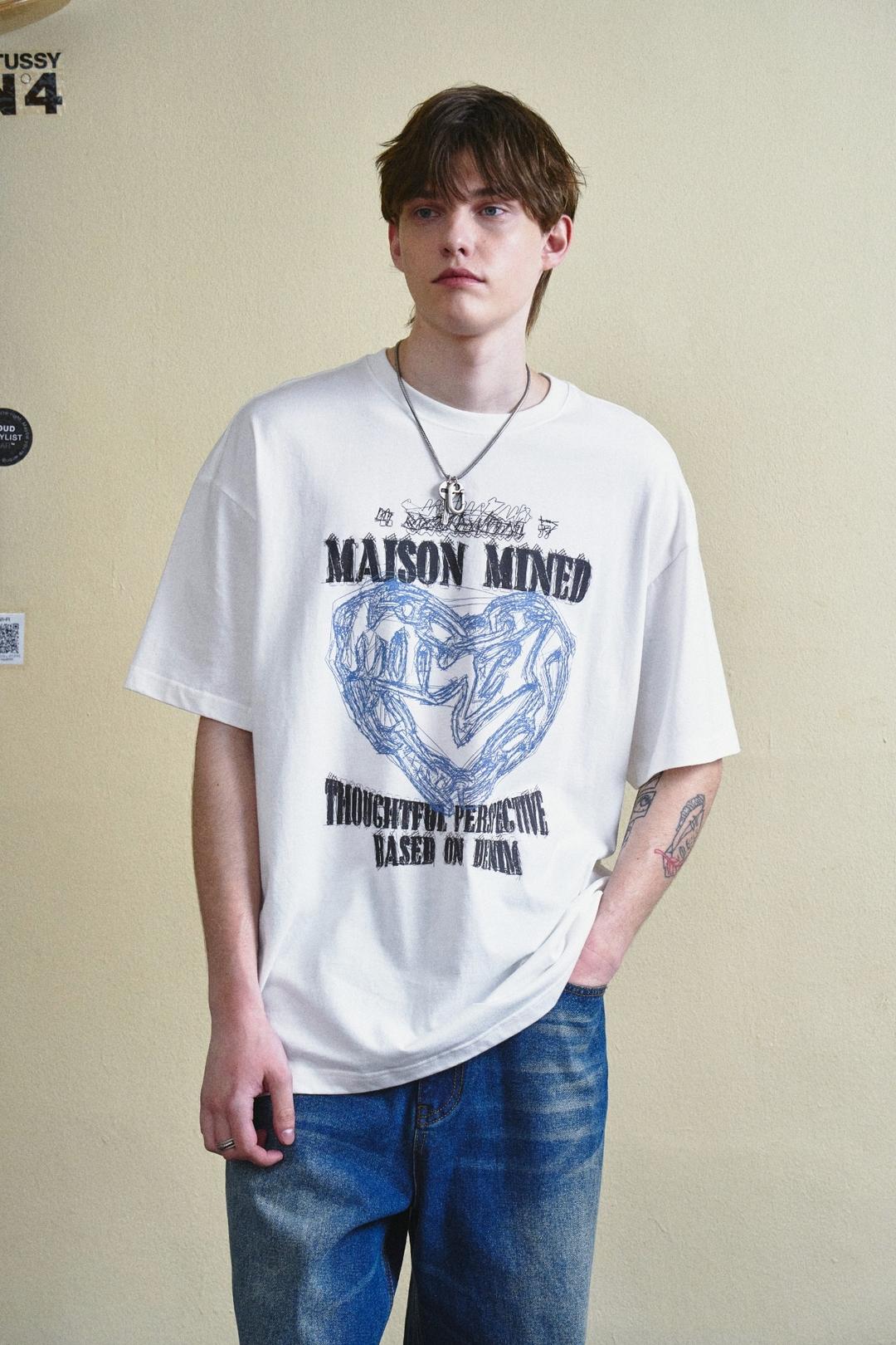 DOODLE HEART HALF T WHITE GREYISH BLUE