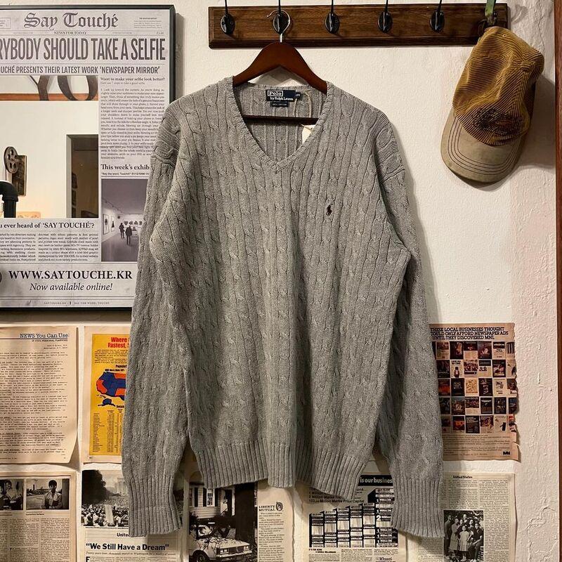 (107) Polo Ralph Lauren Grey Cotton Cable V-neck Sweater (MPswt.45)
