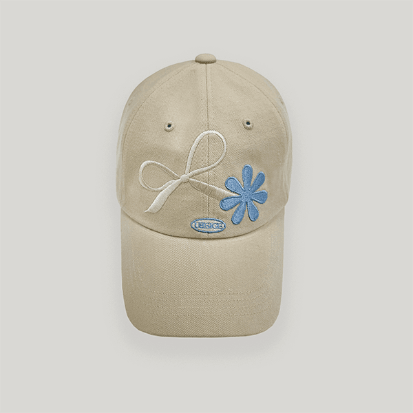 Beige Ribbon Clover Cap