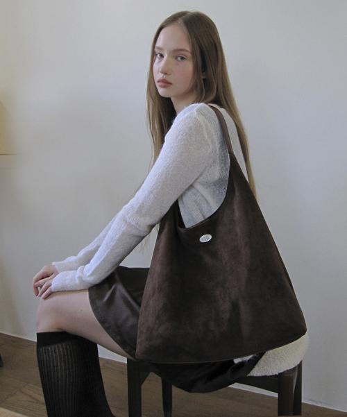 메르시 스웨이드 숄더백 / 커피