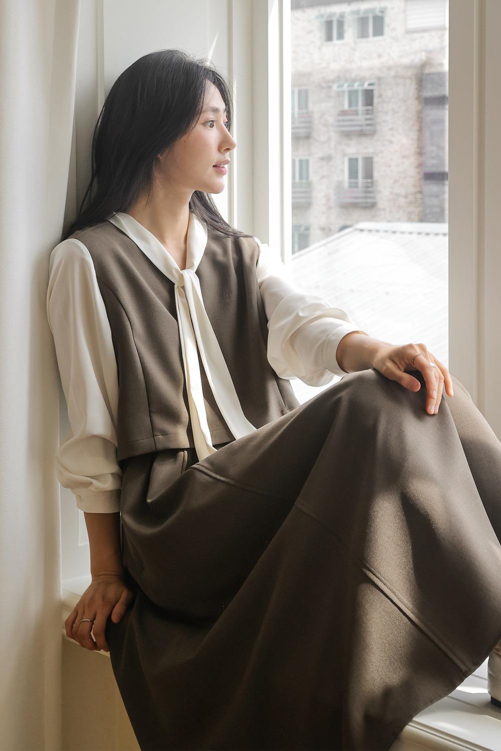 두루두루 밴딩 리본 원피스