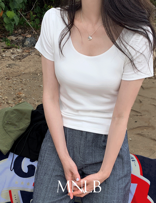 디어먼트 🌴[3만장돌파/S,M/기본티/이너티][직진배송][MNLB] 하프 클레어 유넥 쫀쫀 슬림 반팔 티셔츠