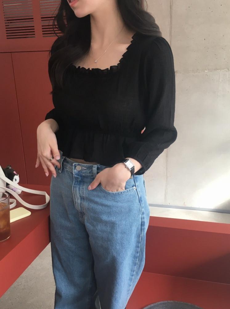 마랑 크롭블라우스 레이스 밴딩 셔링 스퀘어넥 프릴블라우스