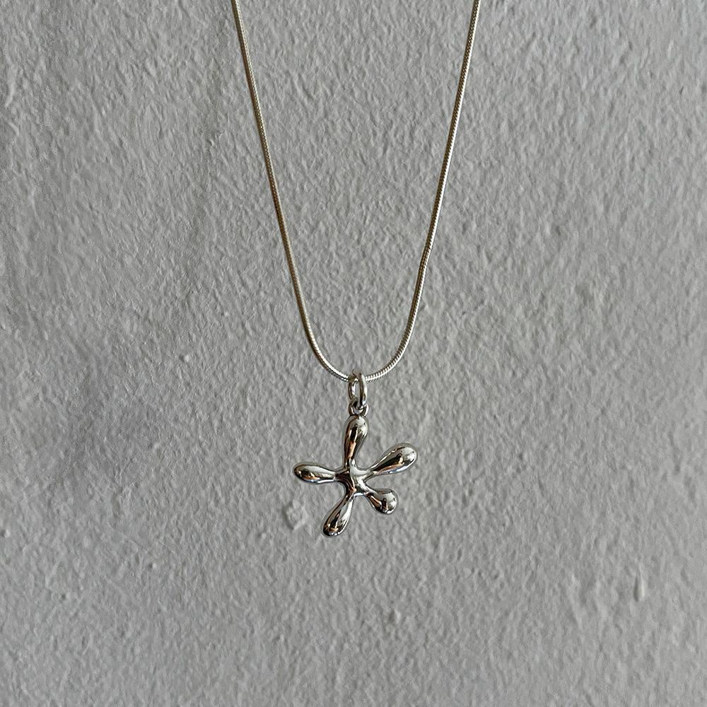Star Pendant Necklace